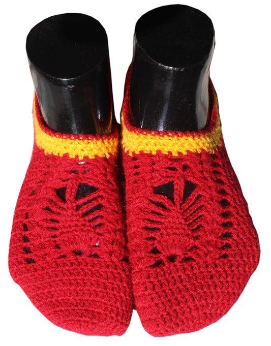 Graminarts Spider desing Hand-Knitted for women Red color woolen socks