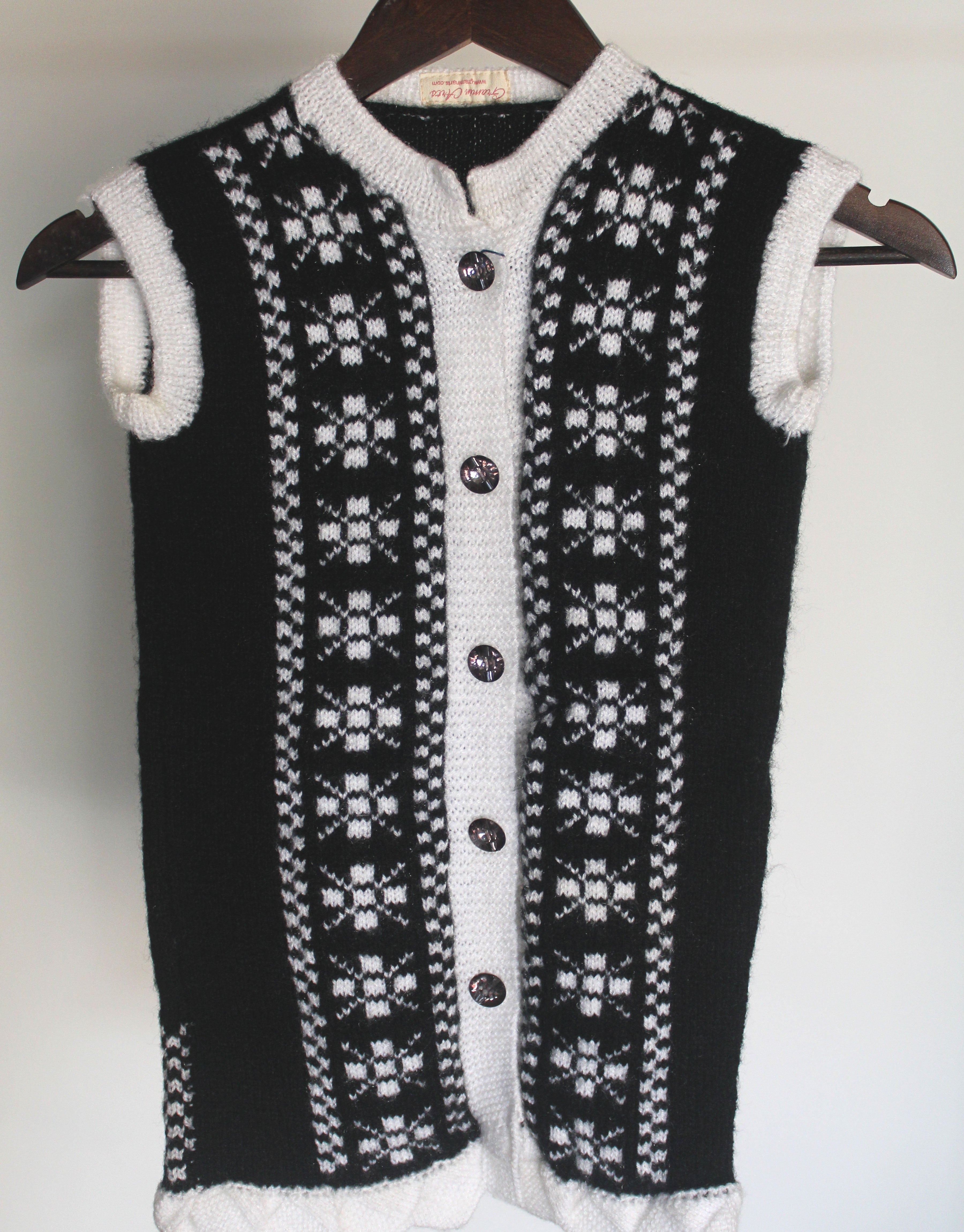 Women handmade knitted sweater/cardigan factory