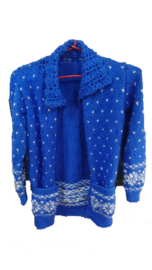 full sleeve Handmade Woolen Ladies Sweaters with blue and white color beautiful color