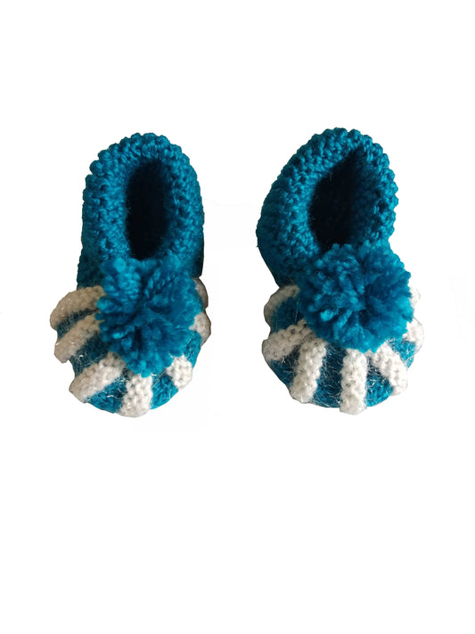 Good Quality Blue & White Color Hand Crochet Woolen Baby Booties For 0 - 12 Month