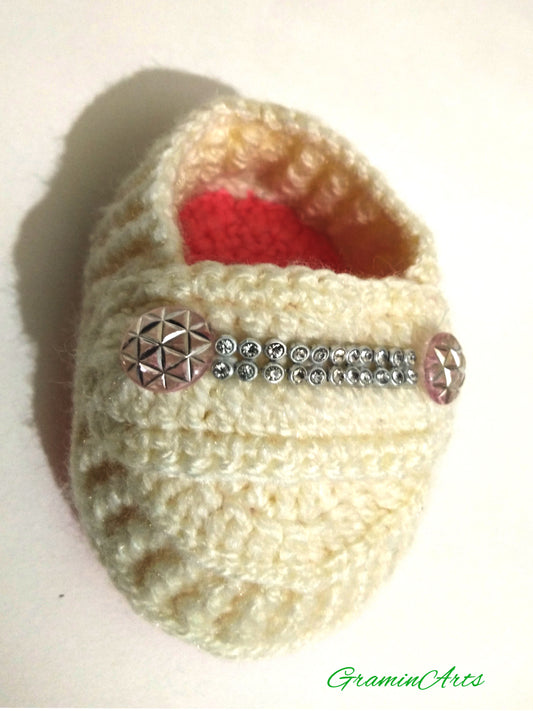 Beautiful knitted woolen baby booties for baby girls  0-1Y